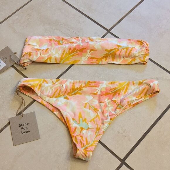 NWT Stone Fox Swim SET Lele Top and Roca Bottom Hot Tropix Orange Revolve XL - Picture 10 of 13